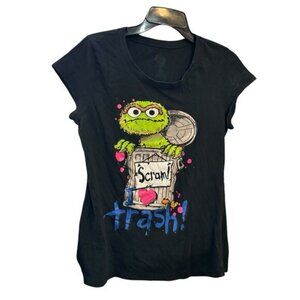 Sesame Street Oscar The Grouch I Love Trash Juniors Graphic T Shirt XL 15/17